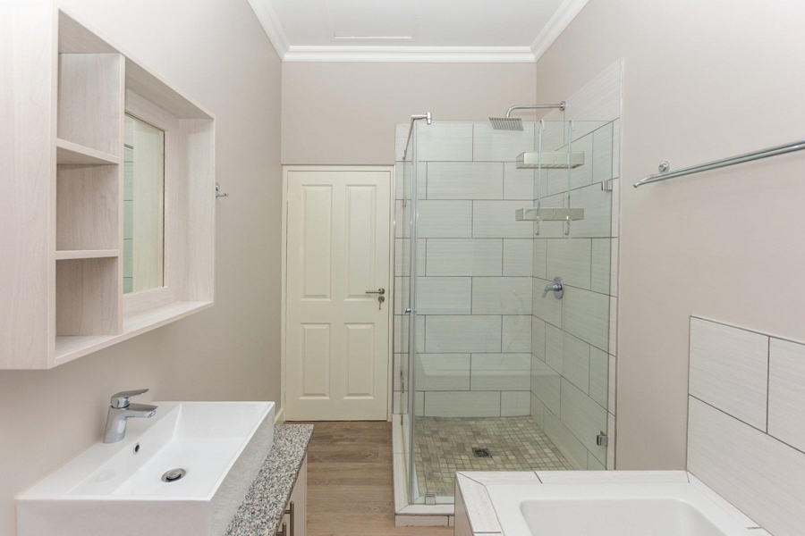 4 Bedroom Property for Sale in Myburgh Park Western Cape